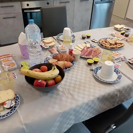 Profumo Di Gelsomino Alojamento de Acomodação e Pequeno-almoço 4*